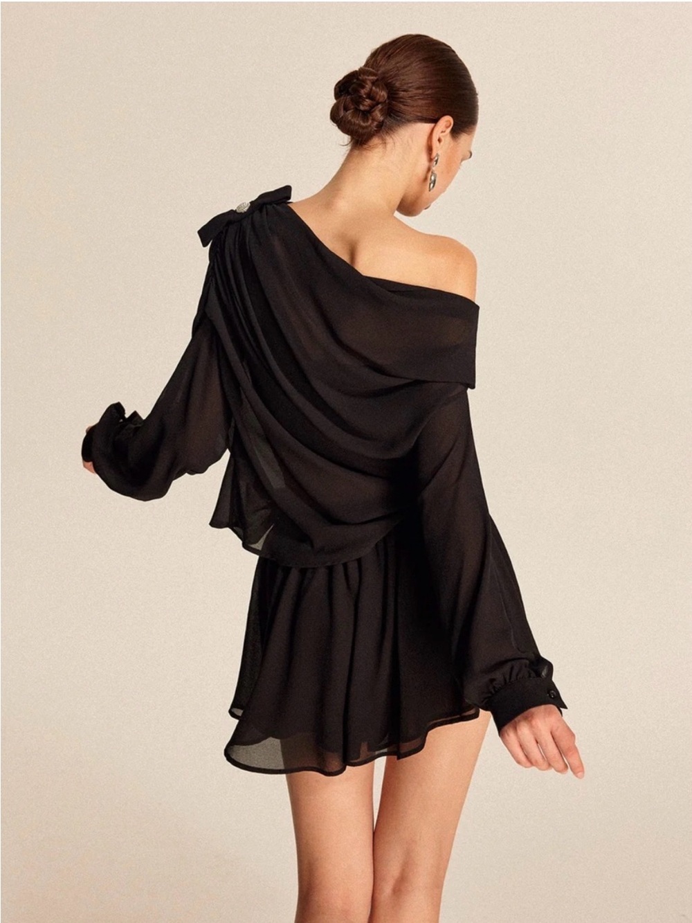 Commense One-Shoulder Black Chiffon Mini Skort Set - Picture 3 of 10
